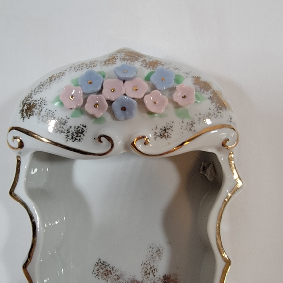 Vtg 3 Piece Porcelain Hand Painted Violin Wall Pocket/Plaque w Music Notes Japan - Picture 10 of 13